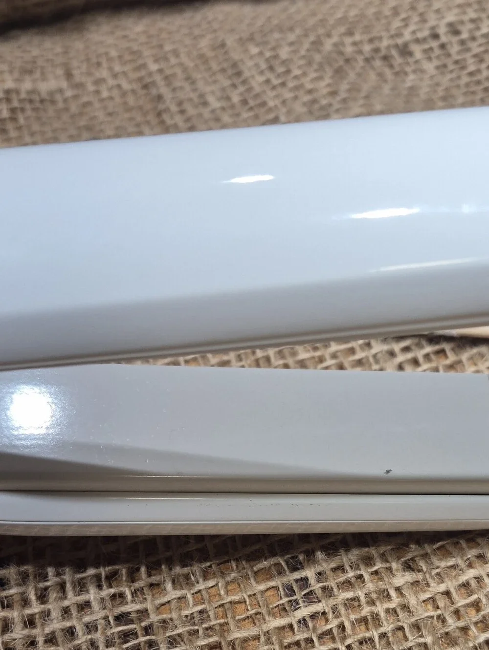 T3 Model 77570 Hair Straightener 1